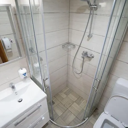 Bed & Breakfast Karizma *